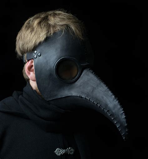 plague dr mask